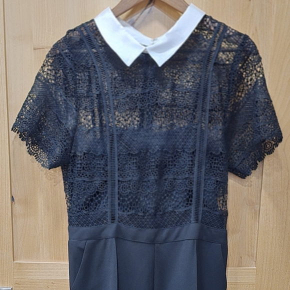 Black Lace Peekaboo Culotte Crop Jumpsuit NWT Venus Sz 16 - Picture 10 of 16